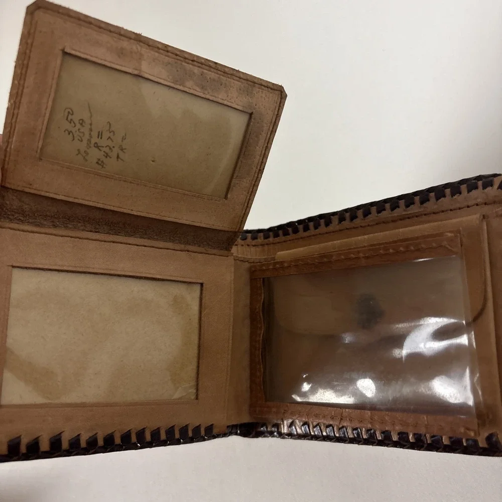 Vintage Mexico Hand Tooled Leather Mens Wallet Bifold Handmade Deer Bonilla